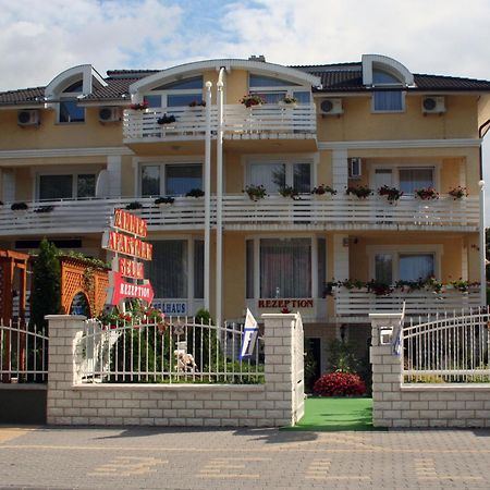 Apartman Bella Hotel Σίοφοκ Εξωτερικό φωτογραφία