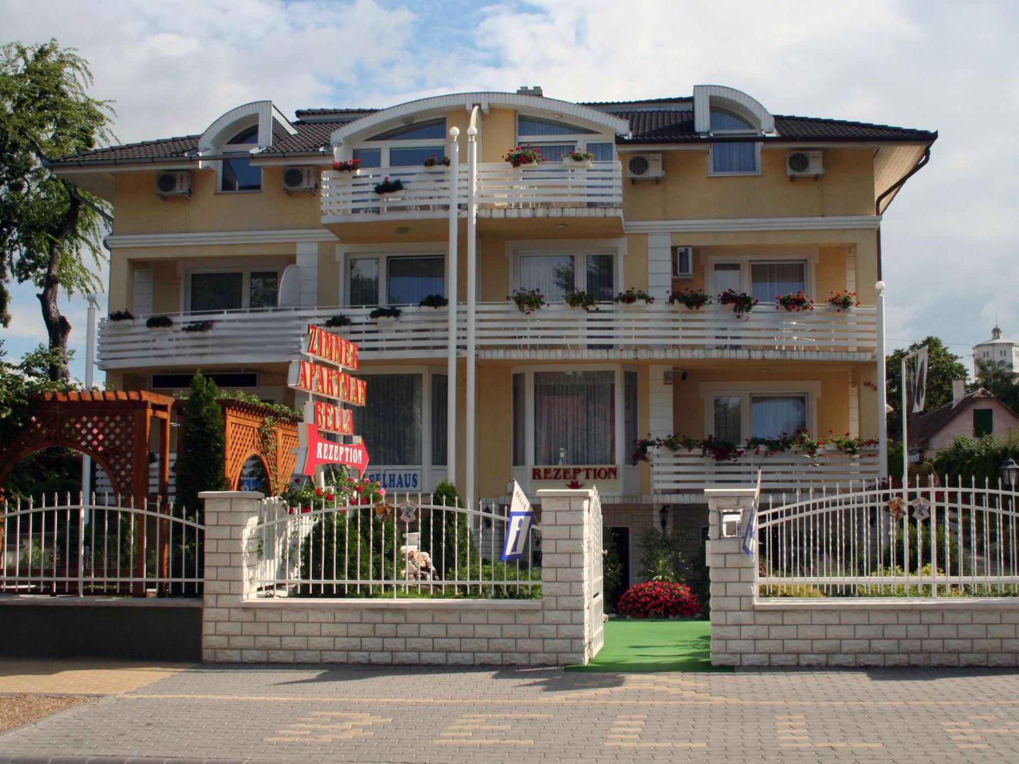 Apartman Bella Hotel Σίοφοκ Εξωτερικό φωτογραφία