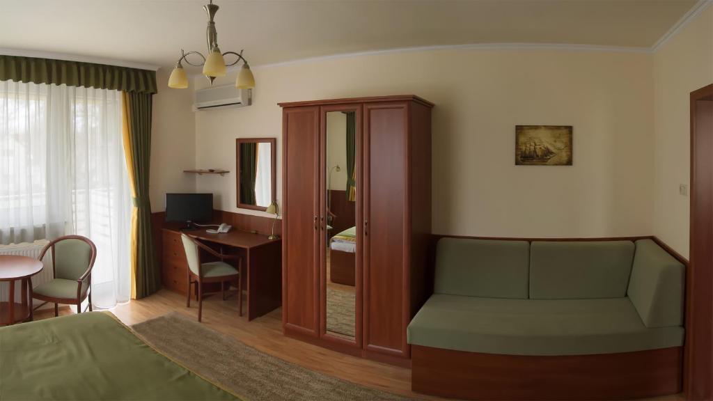 Apartman Bella Hotel Σίοφοκ Δωμάτιο φωτογραφία